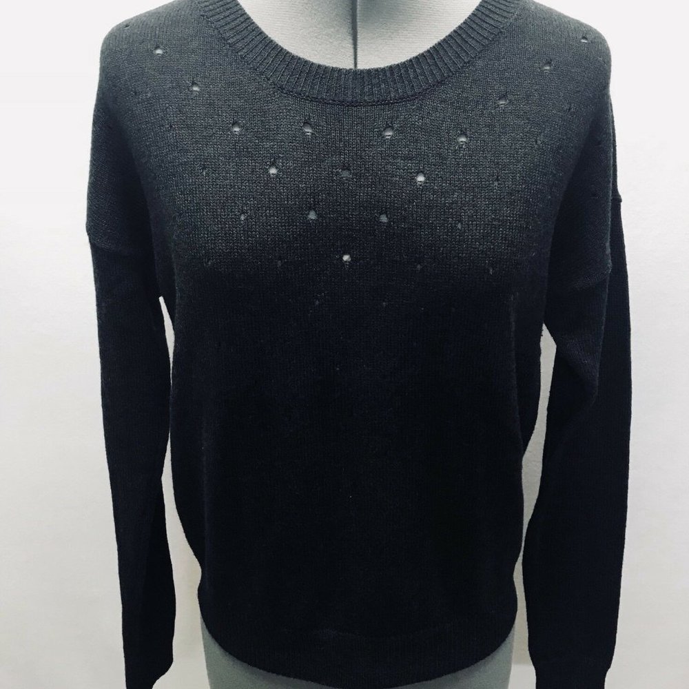 GAP Distressed‎ Crewneck Sweater Top